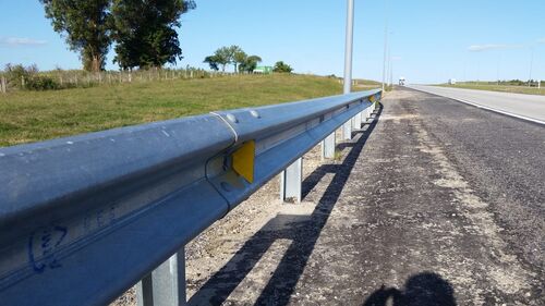 Latest company news about Highway W-Beam Guardrail System Barrier 