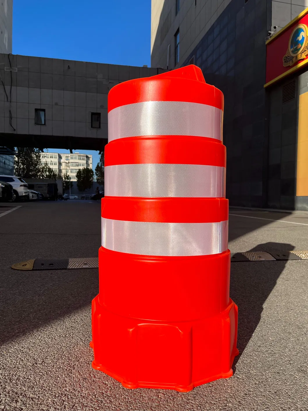 ROADSAFE Hot selling PE Traffic Drum Crash Barrels Road Safety Reflective Warning Barrel 2
